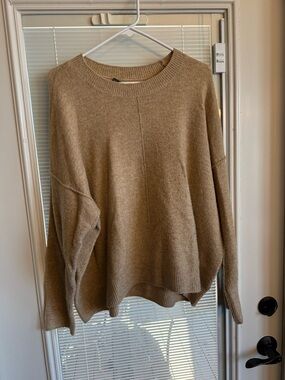 Vince Camuto Camel Crewneck Oversized Knit Sweater